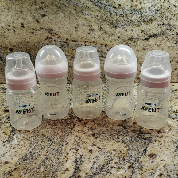 Avent Other - 5 Avent bottles